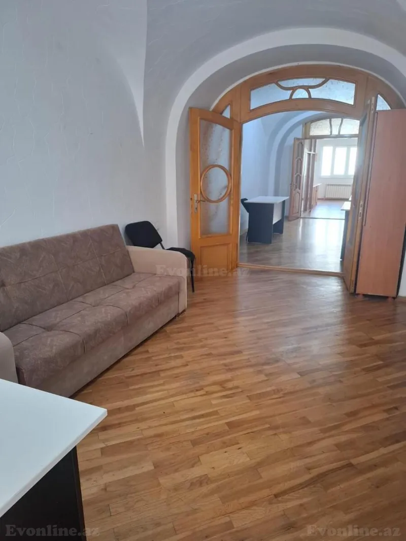 Kirayə verilir Ofis 65 m² Səbail r. - şəkil 3