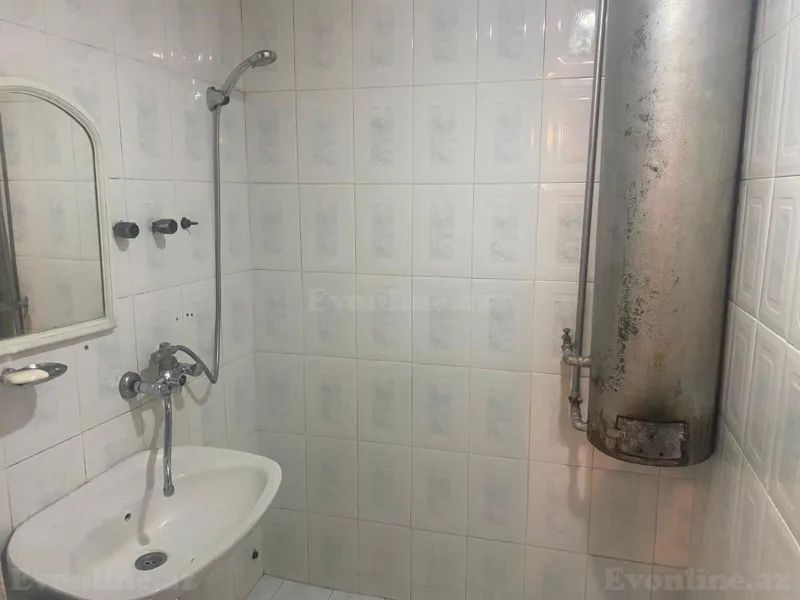 Kirayə verilir 2 otaqlı Mənzil Köhnə tikili 40 m² Elmlər Akademiyası m. - şəkil 15