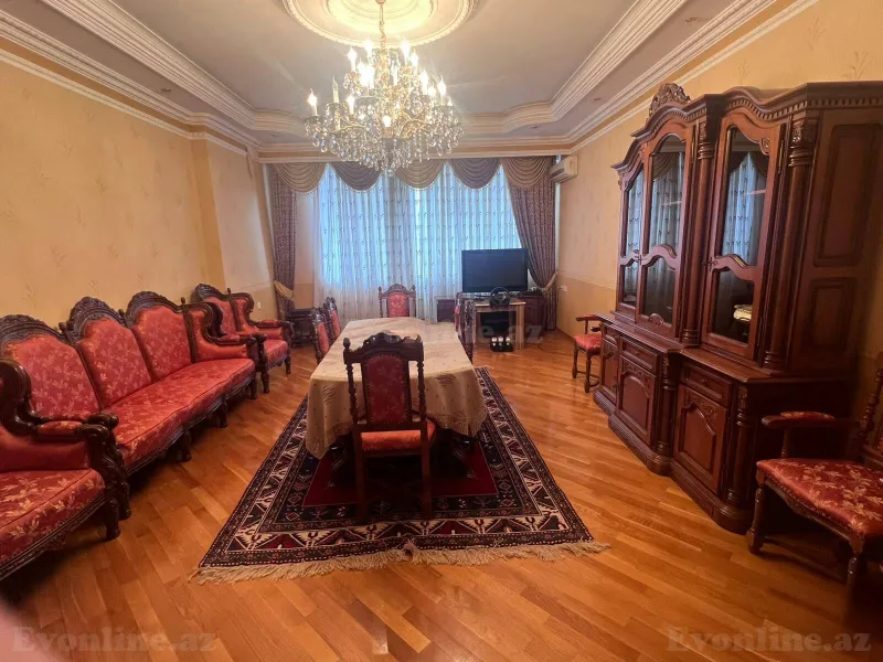 3 otaqlı Mənzil 133 m² Nərimanov r. Satılır