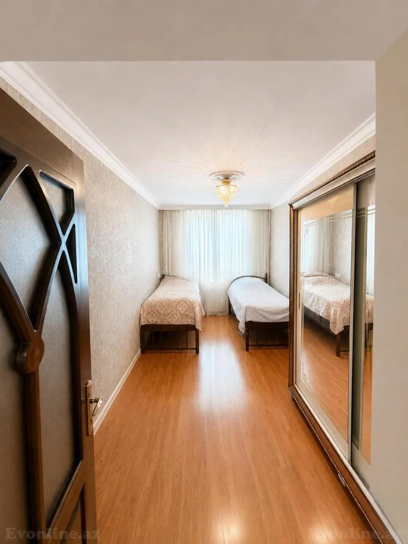 Satılır 3 otaqlı Mənzil Köhnə tikili 75 m² Elmlər Akademiyası m. - şəkil 6