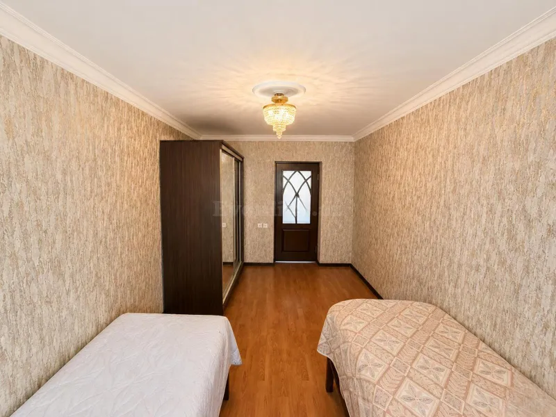 Satılır 3 otaqlı Mənzil Köhnə tikili 75 m² Elmlər Akademiyası m. - şəkil 7