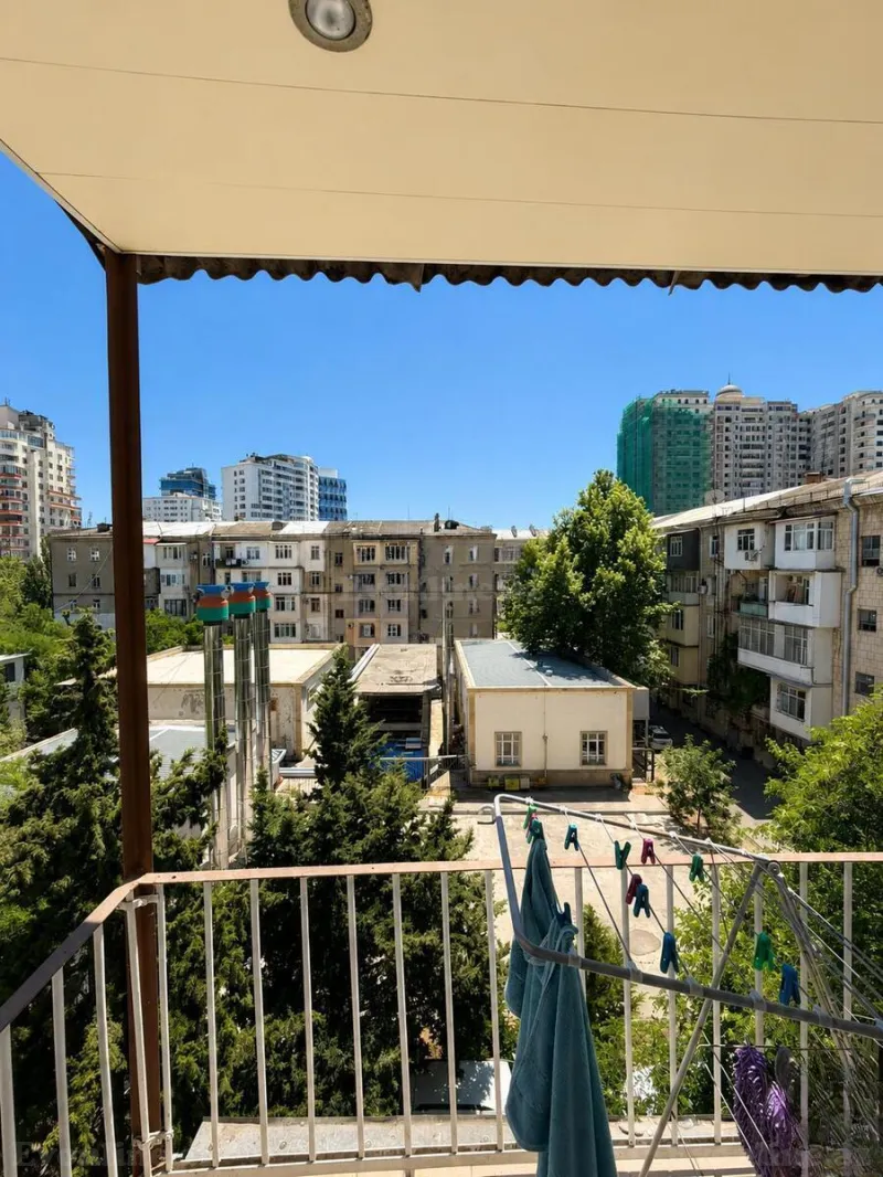 Satılır 3 otaqlı Mənzil Köhnə tikili 75 m² Elmlər Akademiyası m. - şəkil 12