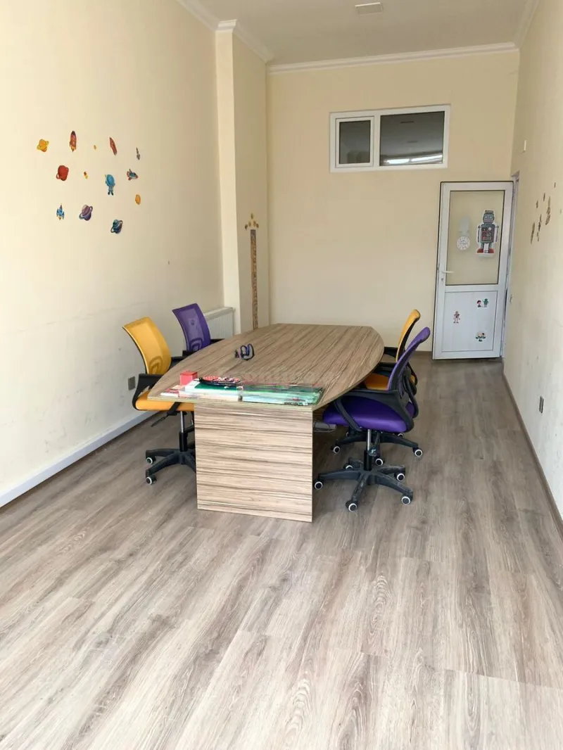 Kirayə verilir Ofis 125 m² Elmlər Akademiyası m. - şəkil 11