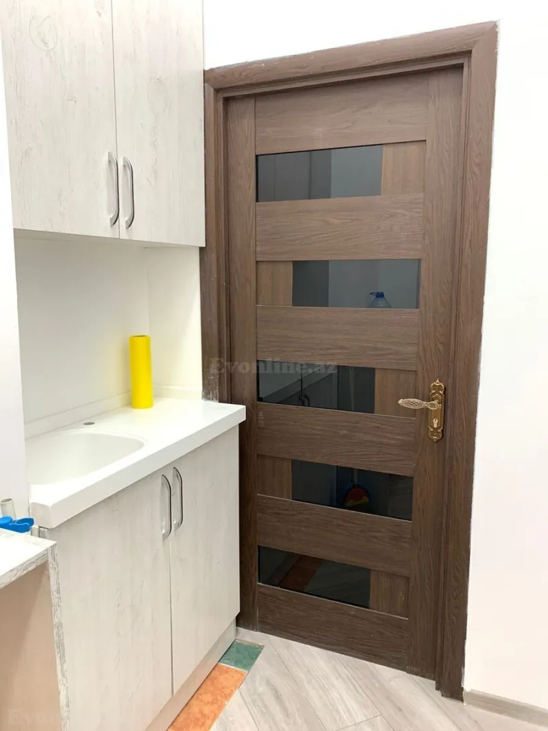 Kirayə verilir Ofis 125 m² Elmlər Akademiyası m. - şəkil 13
