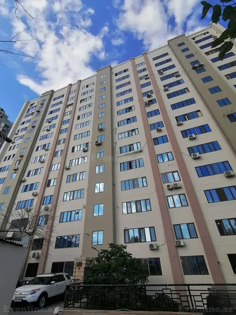 3 otaqlı Mənzil 78 m² Səbail r. Satılır