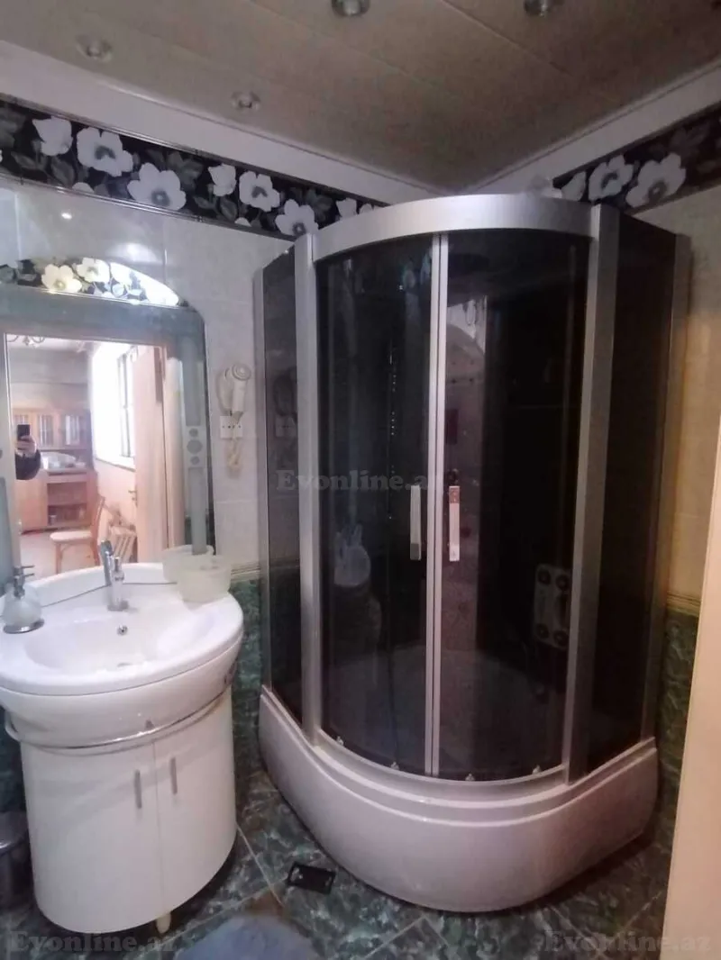 Satılır 3 otaqlı Mənzil Köhnə tikili 78 m² Səbail r. - şəkil 17