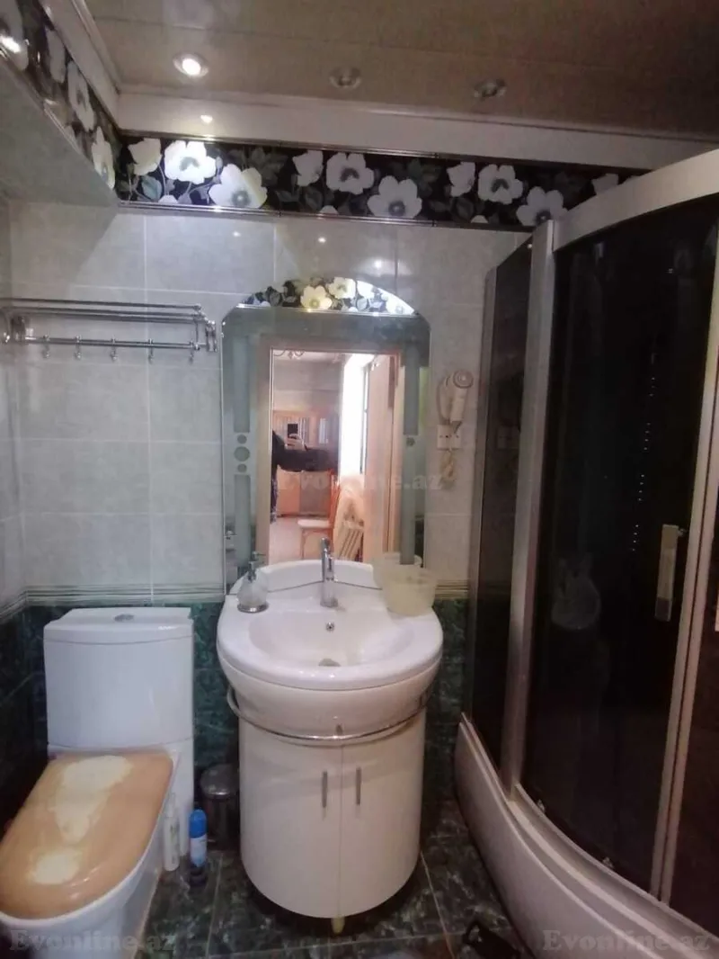 Satılır 3 otaqlı Mənzil Köhnə tikili 78 m² Səbail r. - şəkil 18