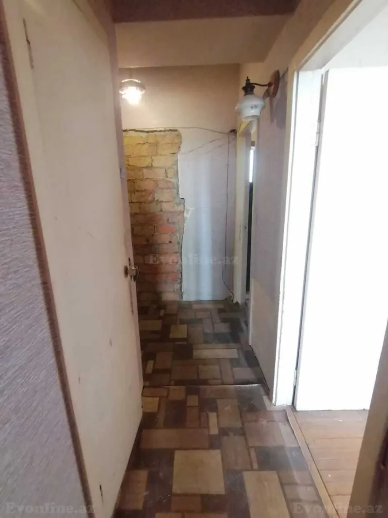 Satılır 3 otaqlı Mənzil Köhnə tikili 78 m² Səbail r. - şəkil 20