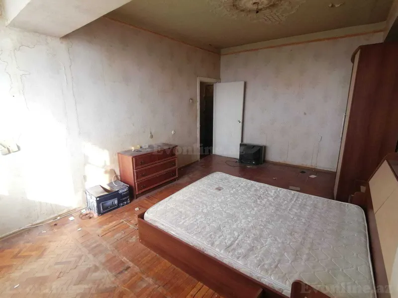 Satılır 3 otaqlı Mənzil Köhnə tikili 78 m² Səbail r. - şəkil 29