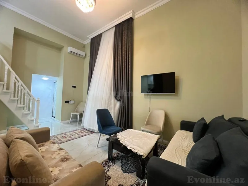 Kirayə verilir 3 otaqlı Mənzil Köhnə tikili 100 m² Sahil m. - şəkil 2