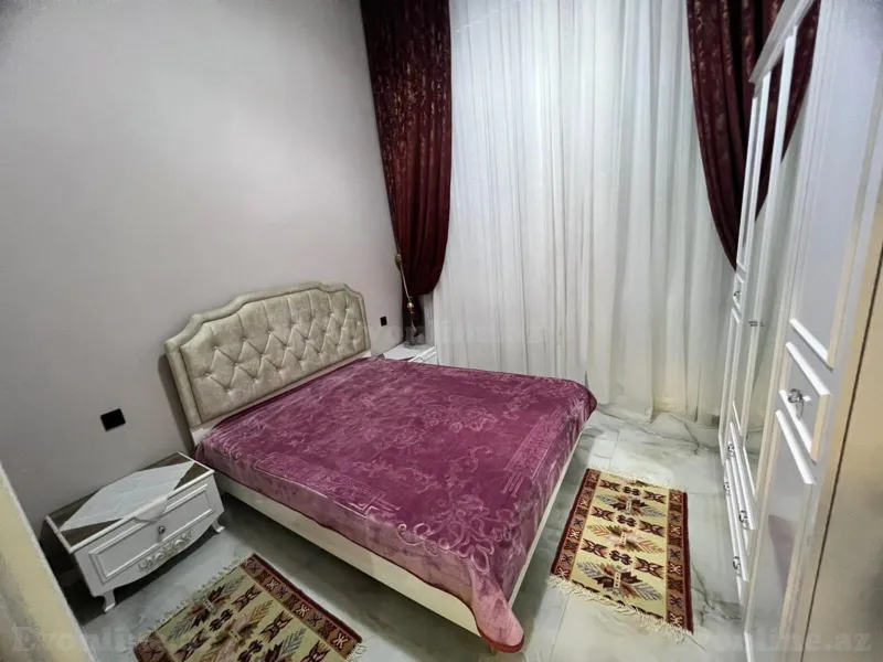 Kirayə verilir 3 otaqlı Mənzil Köhnə tikili 100 m² Sahil m. - şəkil 3