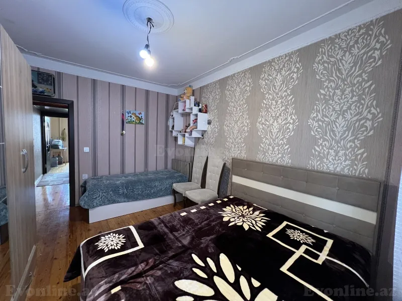 Satılır 3 otaqlı Mənzil Köhnə tikili 90 m² Yeni Günəşli - şəkil 8