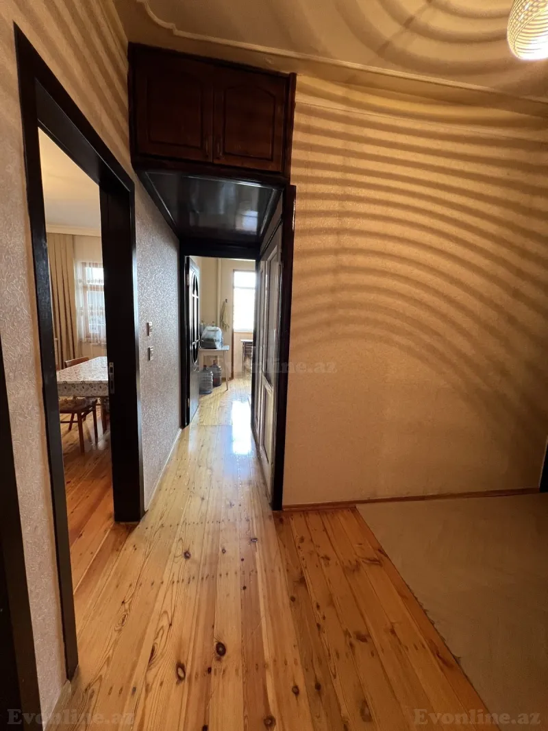Satılır 3 otaqlı Mənzil Köhnə tikili 90 m² Yeni Günəşli - şəkil 13