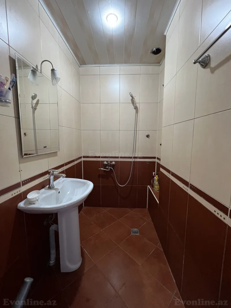 Satılır 3 otaqlı Mənzil Köhnə tikili 90 m² Yeni Günəşli - şəkil 17