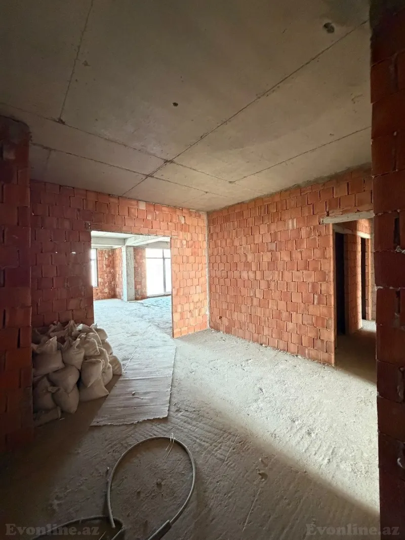 Satılır 4 otaqlı Mənzil Yeni tikili 241 m² Nəsimi r. - şəkil 3