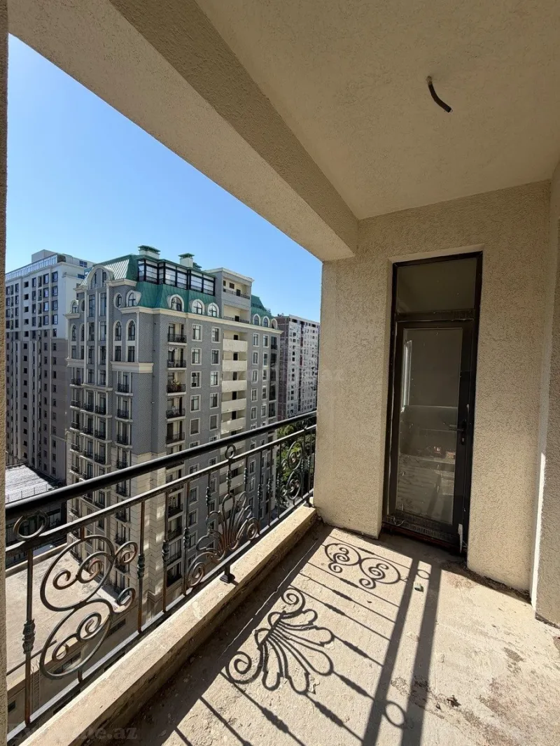 Satılır 4 otaqlı Mənzil Yeni tikili 241 m² Nəsimi r. - şəkil 16