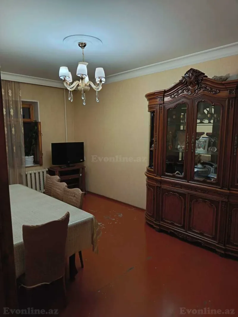 Satılır 4 otaqlı Mənzil Köhnə tikili 87 m² Azadlıq prospekti m. - şəkil 14
