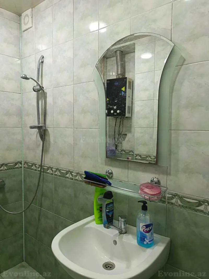 Satılır 4 otaqlı Mənzil Köhnə tikili 87 m² Azadlıq prospekti m. - şəkil 15