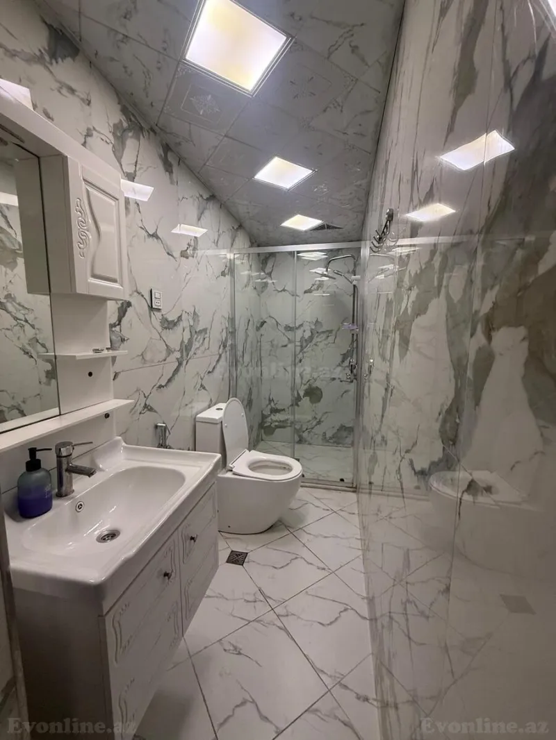 Kirayə verilir 4 otaqlı Mənzil Köhnə tikili 185 m² Sahil m. - şəkil 9