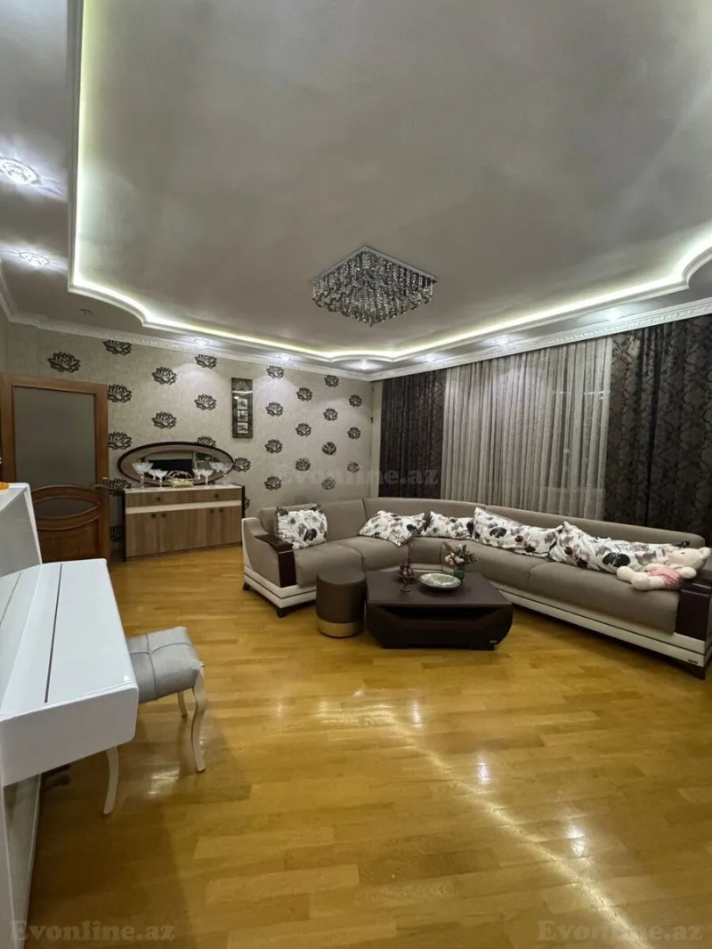 Bakı, Xətai r., Həzi Aslanov m.da 3 otaqlı mənzil satılır