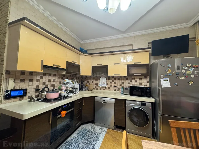 Satılır 3 otaqlı Mənzil Yeni tikili 124 m² Həzi Aslanov m. - şəkil 3