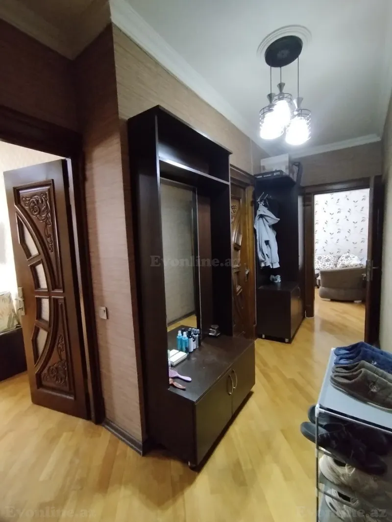 Kirayə verilir 2 otaqlı Mənzil Köhnə tikili 55 m² Neftçilər m. - şəkil 5