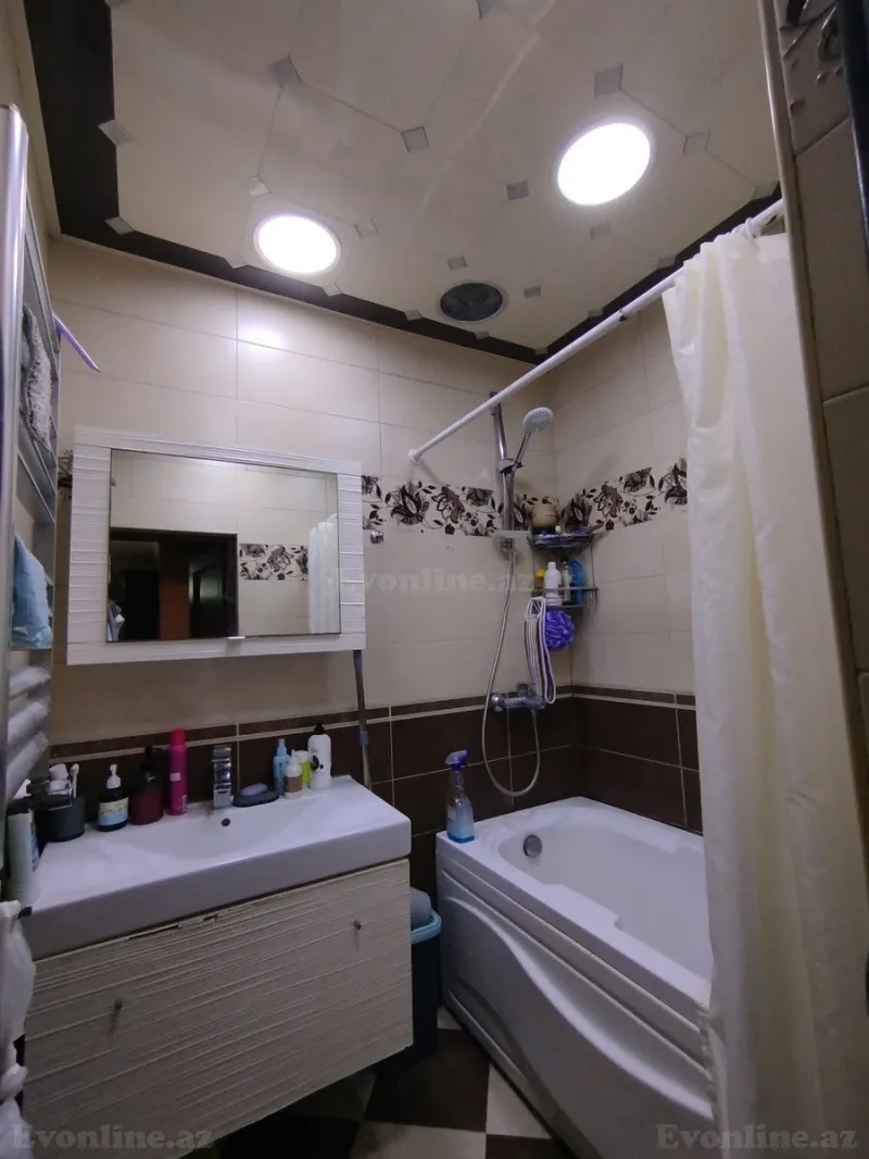 Kirayə verilir 2 otaqlı Mənzil Köhnə tikili 55 m² Neftçilər m. - şəkil 6
