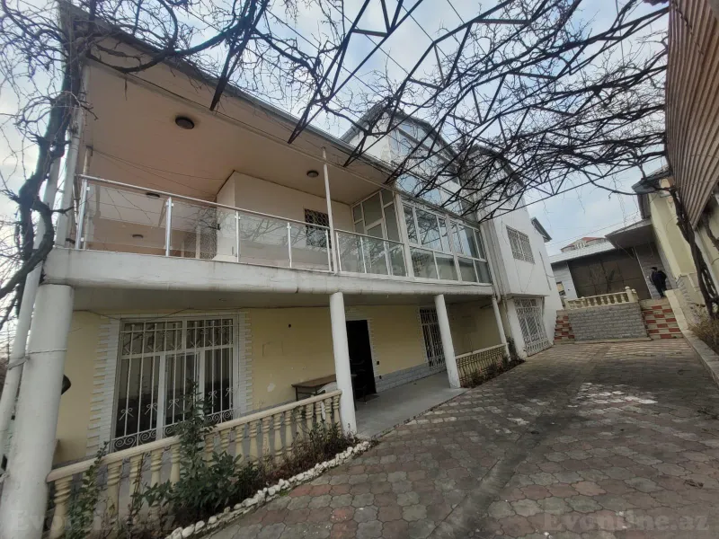 Satılır 12 otaqlı Həyət evi 500 m² Nəsimi m. - şəkil 2