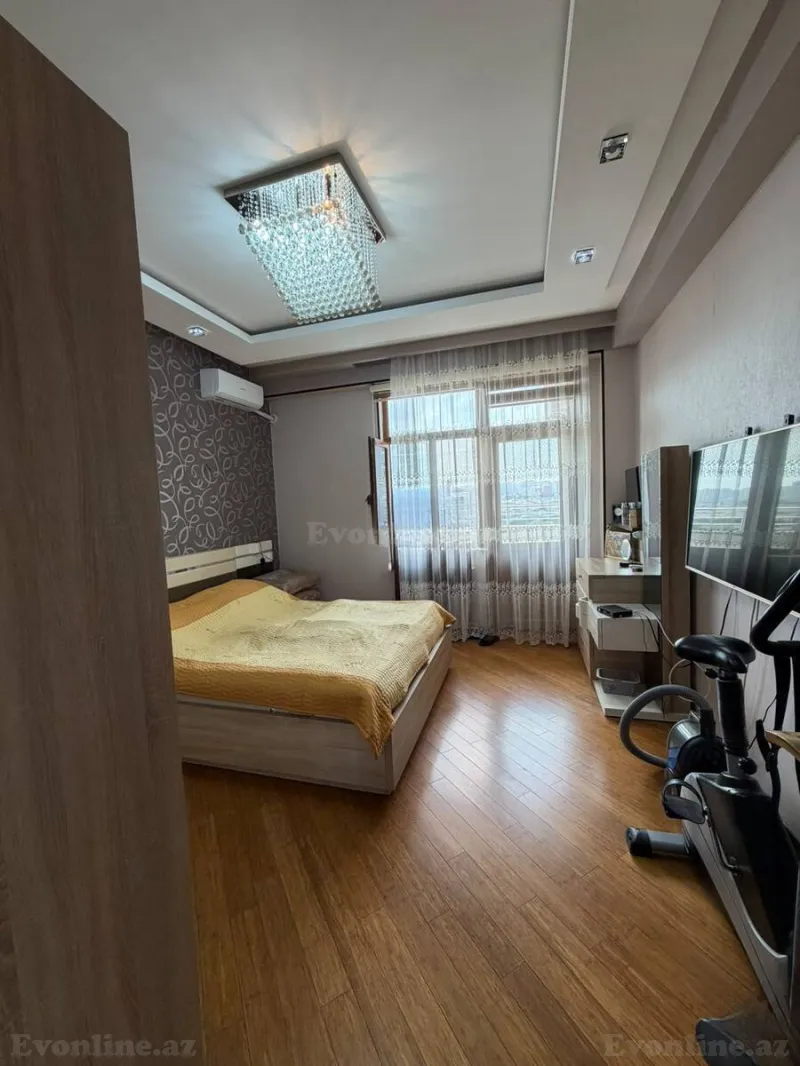 Satılır 3 otaqlı Mənzil Yeni tikili 134 m² 8-ci mikrorayon - şəkil 5