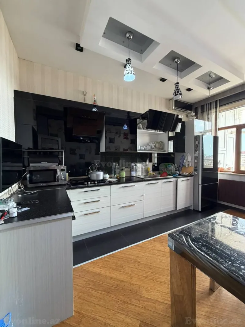 Satılır 3 otaqlı Mənzil Yeni tikili 134 m² 8-ci mikrorayon - şəkil 20