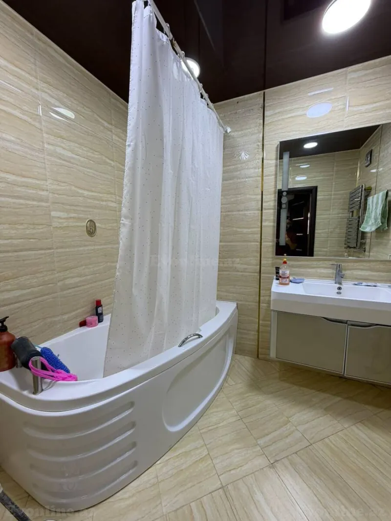 Satılır 3 otaqlı Mənzil Yeni tikili 134 m² 8-ci mikrorayon - şəkil 23