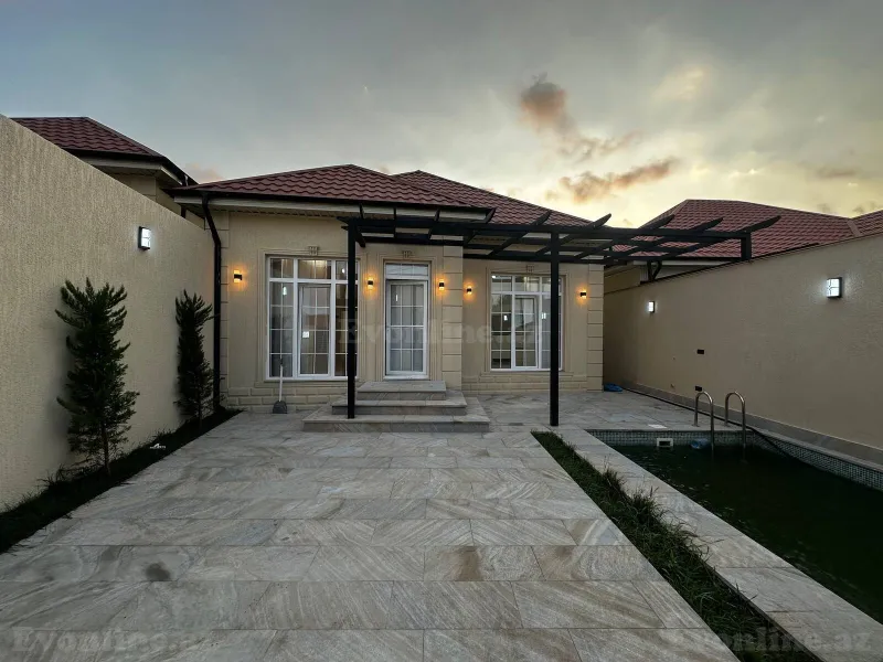 3 otaqlı Həyət evi 100 m² Şüvəlan Satılır