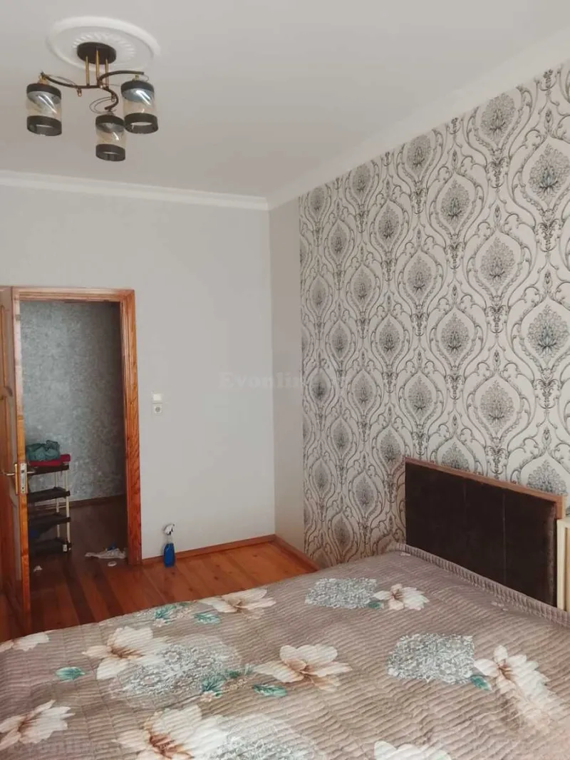 Kirayə verilir 2 otaqlı Mənzil Köhnə tikili 65 m² Nəsimi m. - şəkil 2