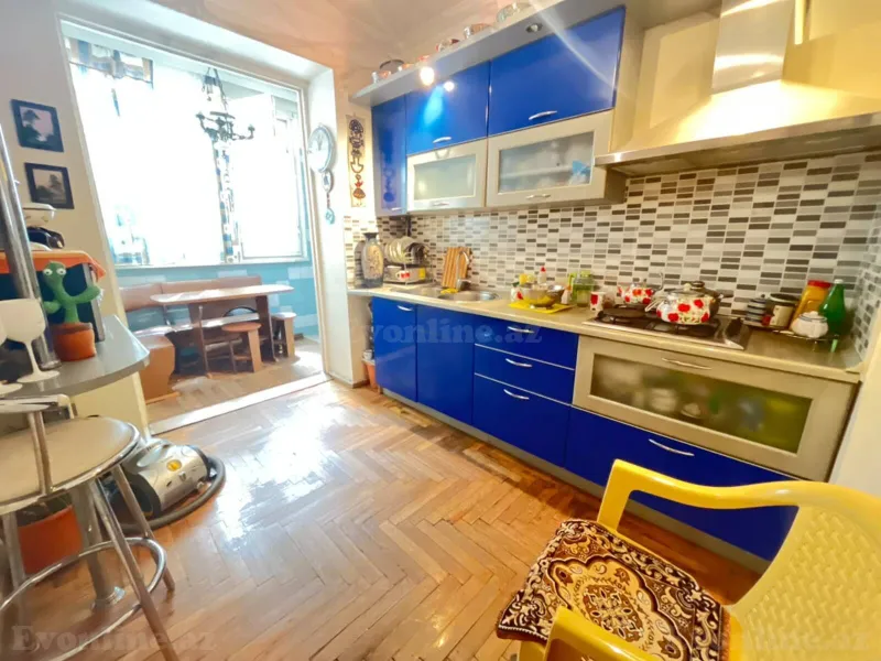 Satılır 2 otaqlı Mənzil Köhnə tikili 65 m² Memar Əcəmi m. - şəkil 11
