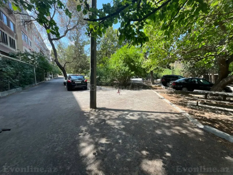 Satılır 2 otaqlı Mənzil Köhnə tikili 65 m² Memar Əcəmi m. - şəkil 18