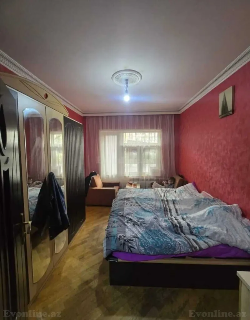 Satılır 4 otaqlı Mənzil Köhnə tikili 100 m² Əhmədli m. - şəkil 3