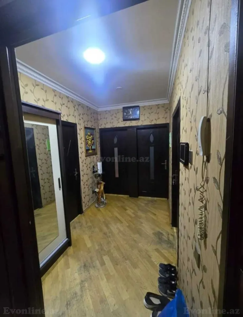 Satılır 4 otaqlı Mənzil Köhnə tikili 100 m² Əhmədli m. - şəkil 6