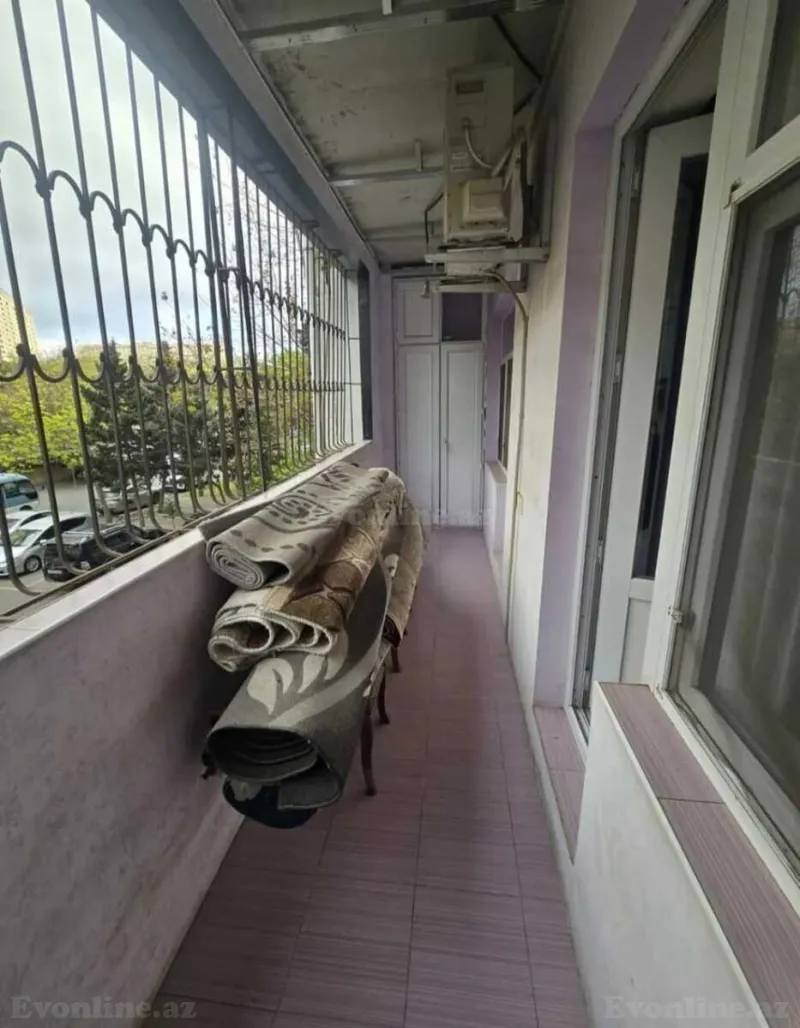 Satılır 4 otaqlı Mənzil Köhnə tikili 100 m² Əhmədli m. - şəkil 9