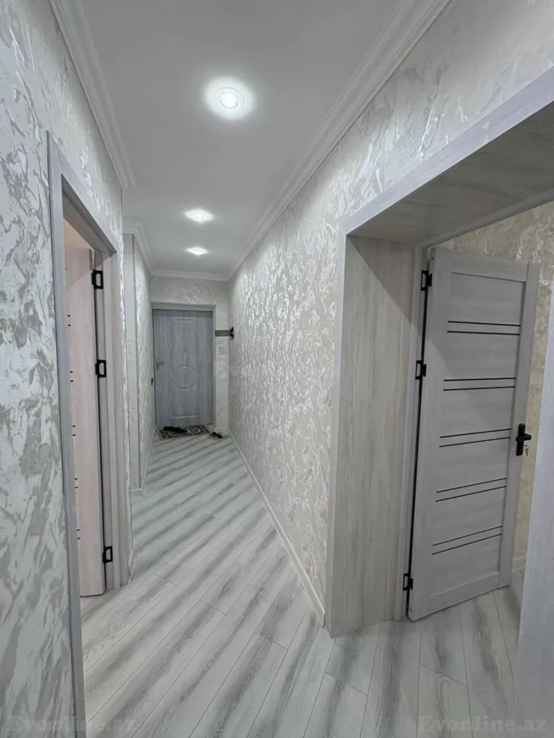 Satılır 2 otaqlı Mənzil Köhnə tikili 55 m² Neftçilər m. - şəkil 4