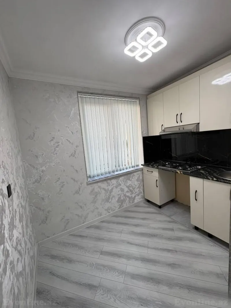 Satılır 2 otaqlı Mənzil Köhnə tikili 55 m² Neftçilər m. - şəkil 9