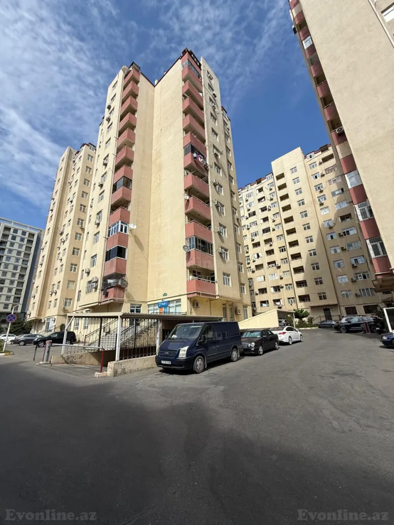 3 otaqlı Mənzil 101 m² Xətai m. Satılır