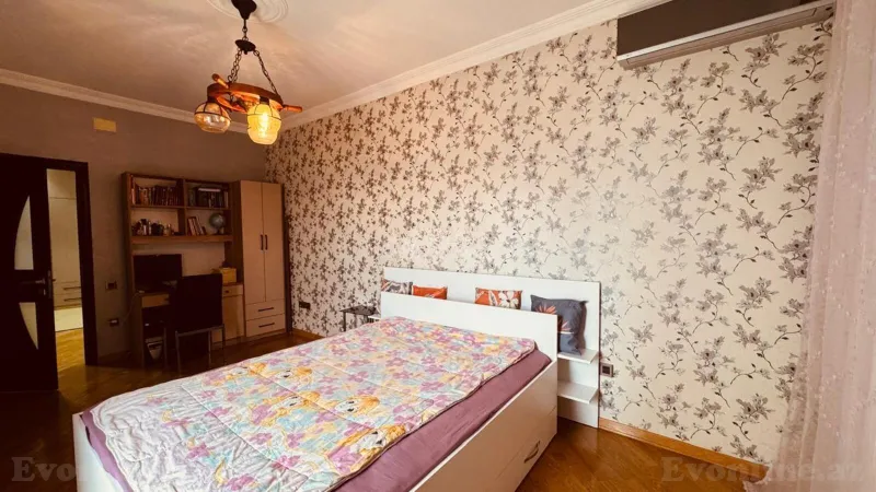 Satılır 3 otaqlı Mənzil Yeni tikili 125 m² 8 Noyabr m. - şəkil 4