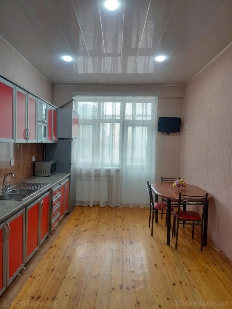 Kirayə verilir 3 otaqlı Mənzil Yeni tikili 100 m² Yasamal r. - şəkil 2
