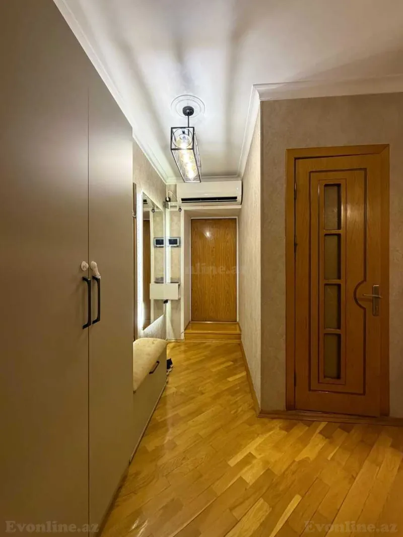 Satılır 3 otaqlı Mənzil Köhnə tikili 70 m² Neftçilər m. - şəkil 16