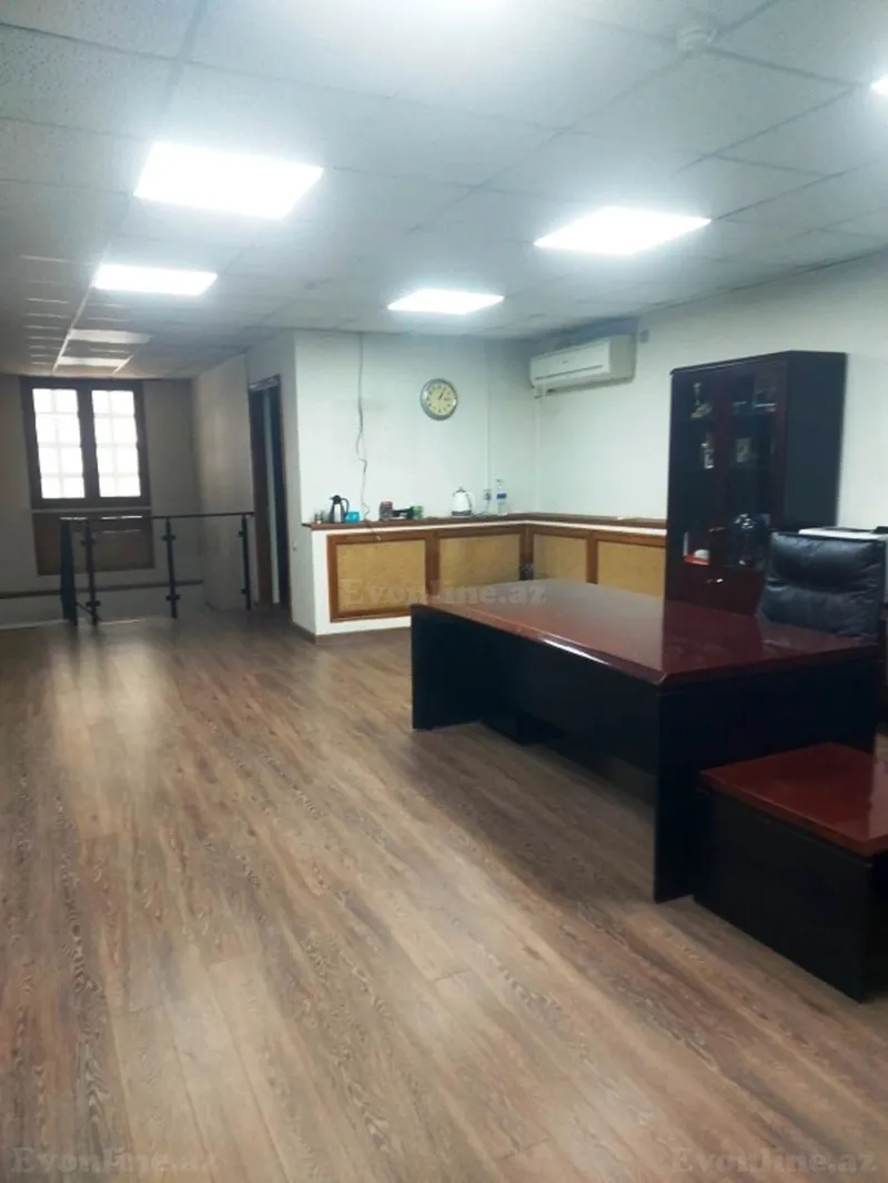 Kirayə verilir Ofis 260 m² Nizami m. - şəkil 7