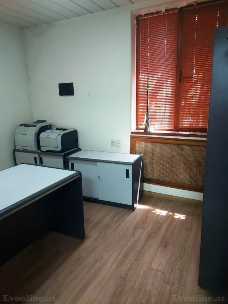 Kirayə verilir Ofis 260 m² Nizami m. - şəkil 8