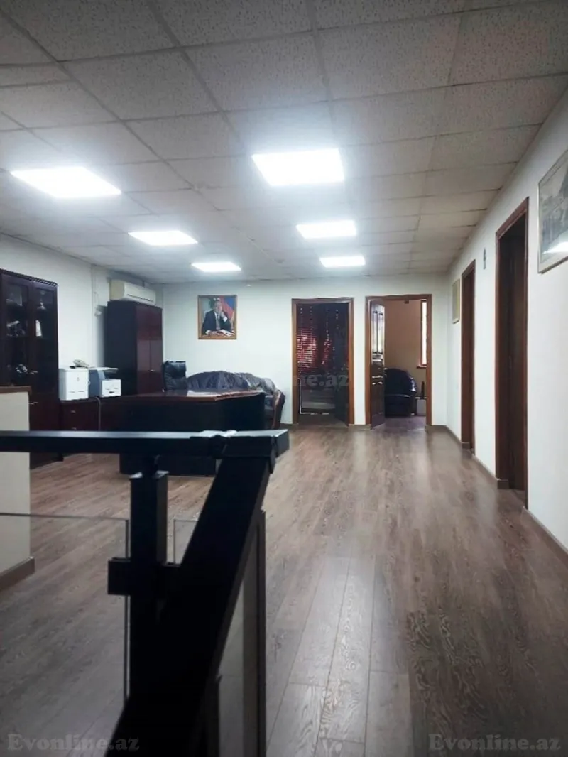 Kirayə verilir Ofis 260 m² Nizami m. - şəkil 10