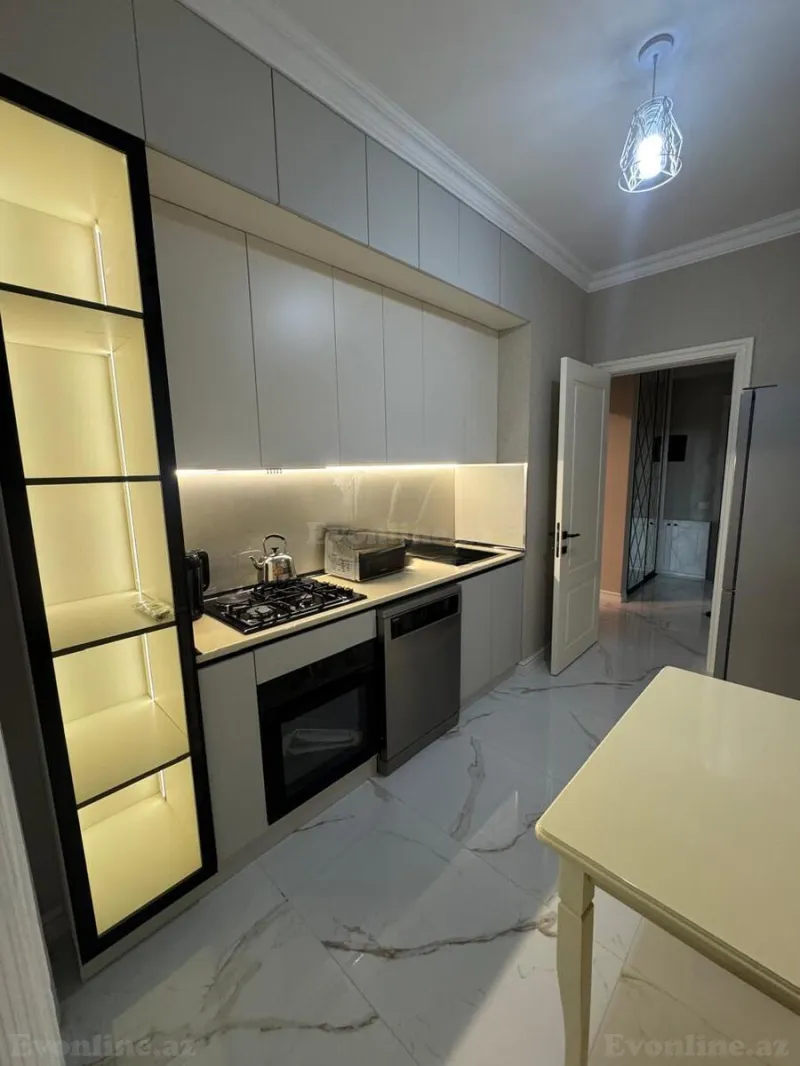 Kirayə verilir 2 otaqlı Mənzil Yeni tikili 75 m² Bakmil m. - şəkil 7
