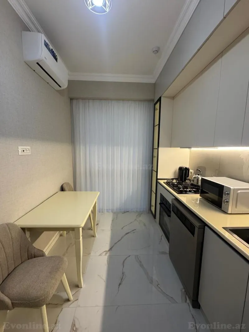 Kirayə verilir 2 otaqlı Mənzil Yeni tikili 75 m² Bakmil m. - şəkil 10