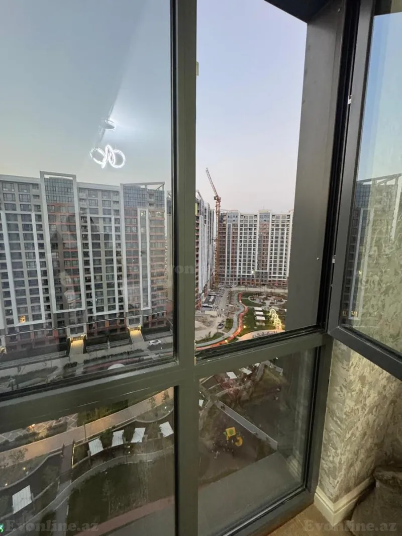 Kirayə verilir 2 otaqlı Mənzil Yeni tikili 75 m² Bakmil m. - şəkil 19